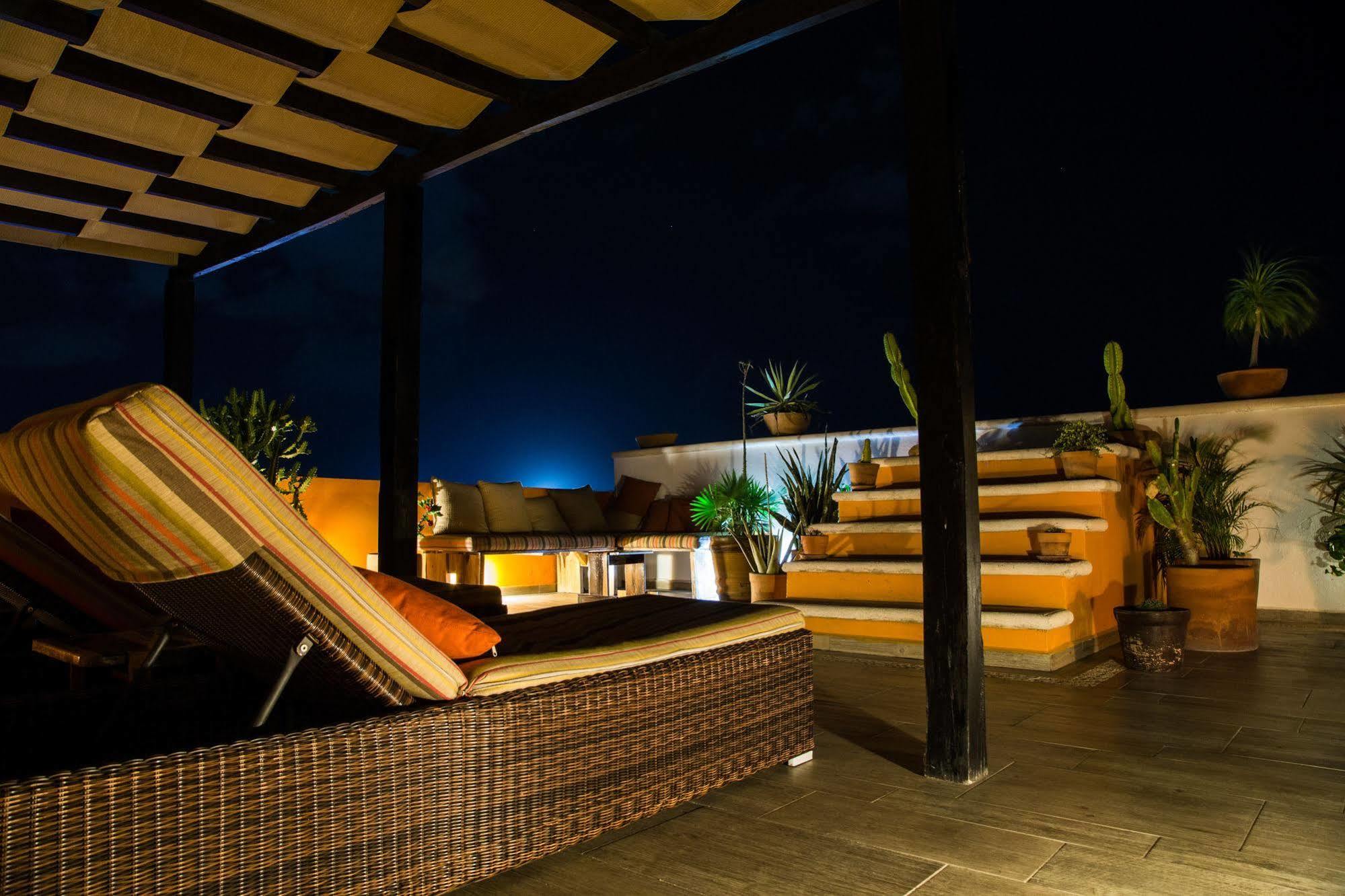 La Galeria By Bunik Hotel Playa del Carmen Ngoại thất bức ảnh