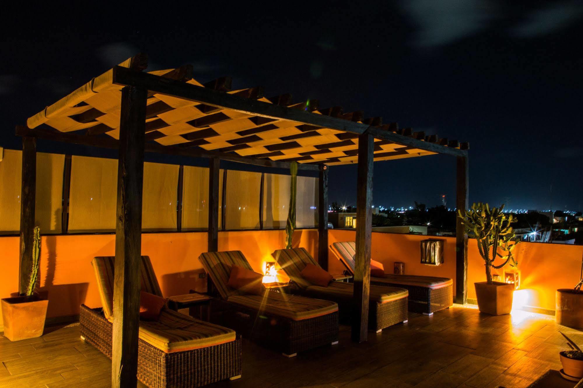 La Galeria By Bunik Hotel Playa del Carmen Ngoại thất bức ảnh